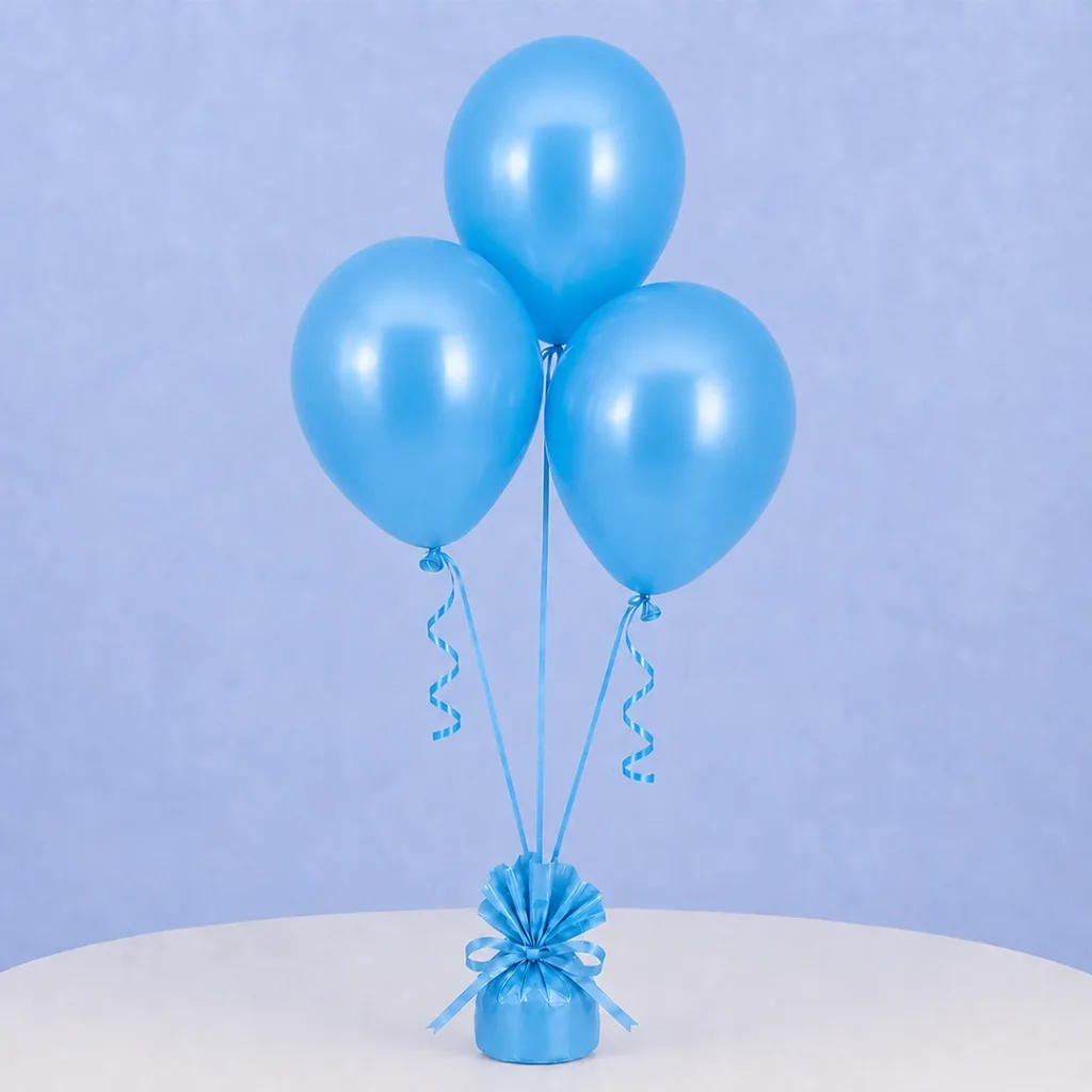 Set of 3 blue balloons with sticks and cups, ideal for easy display at birthdays and celebrations.