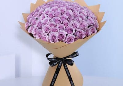 150 purple flowers bouquet