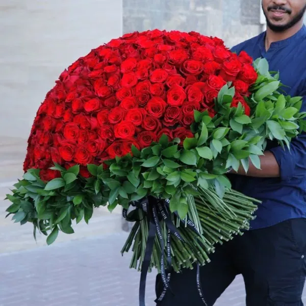 500 Red Roses for Valentine’s-2 500 Red Roses for Valentine’s Bouquet by Black Tulip Flowers