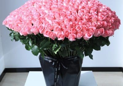 Pink Revival roses bouquet by Black Tulip Flowers