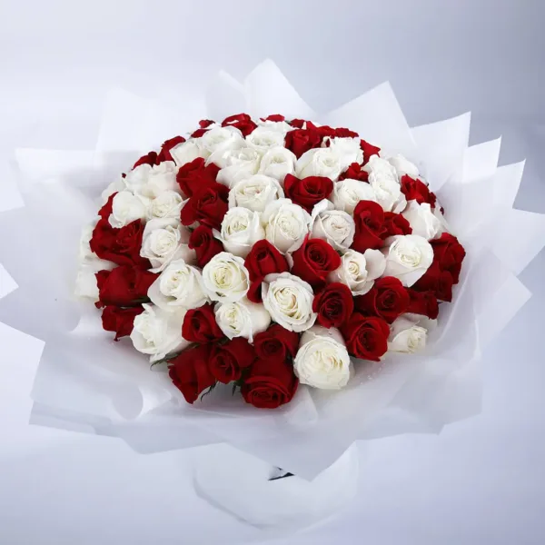 Cream-and-Romance-2 Cream and Red Flowers qatar