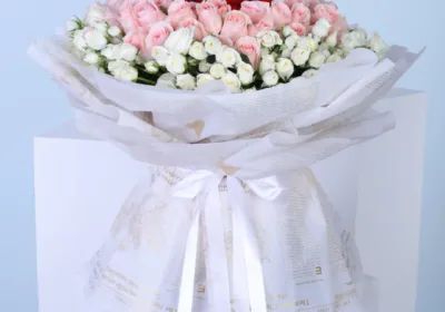 Red, Pink and White Roses Bouquet in heart shape