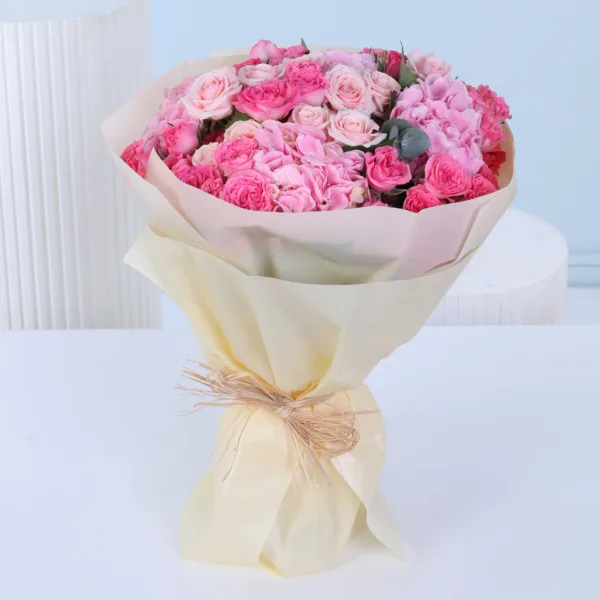 blushing-pink-rose-bouquet_02