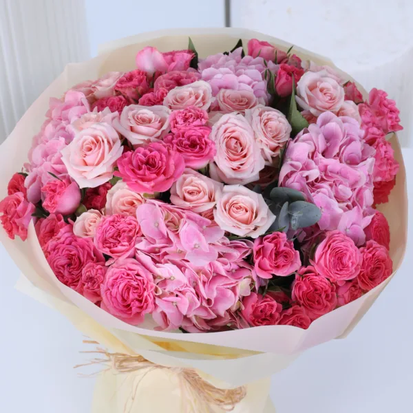 blushing-pink-rose-bouquet_03
