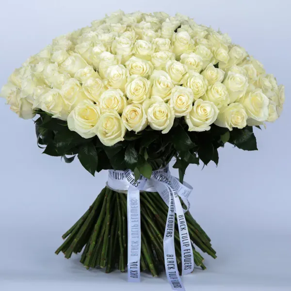 Tempting white roses bouquet Tempting White Roses Bouquet online